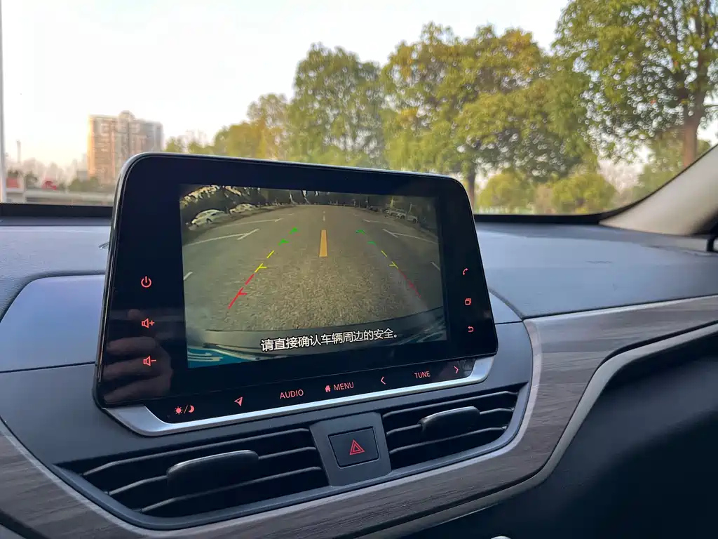 NISSAN TEANA 2021