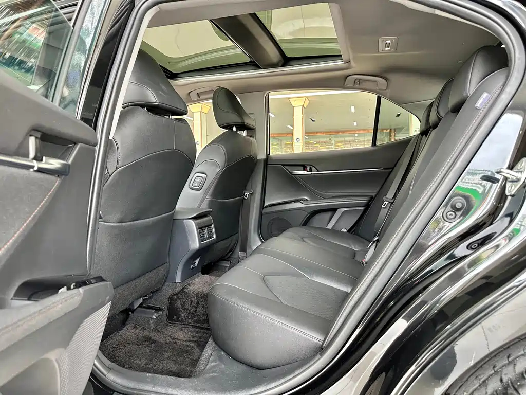 TOYOTA CAMRY 2022