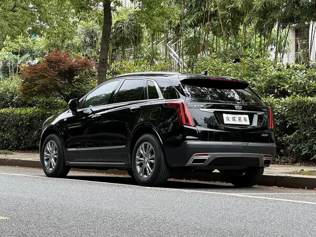 CADILLAC XT5 2023