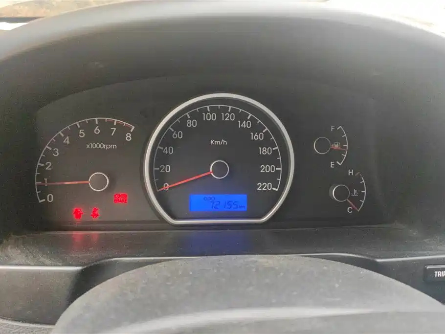 HYUNDAI CELESTA 2014