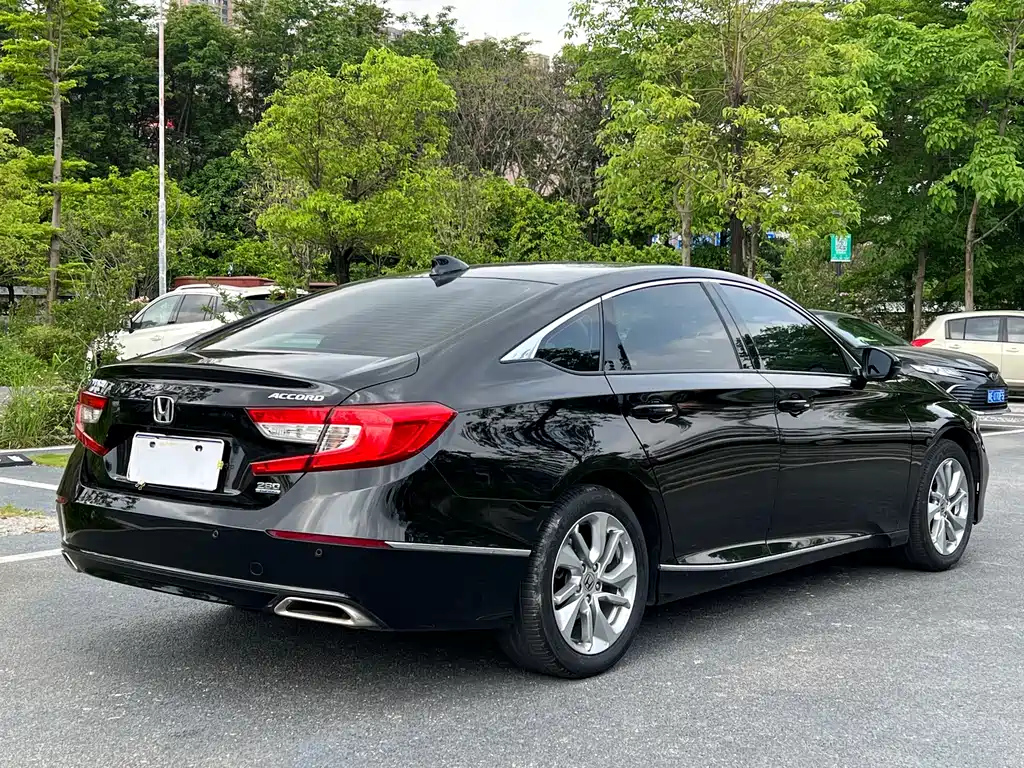 HONDA ACCORD 2020