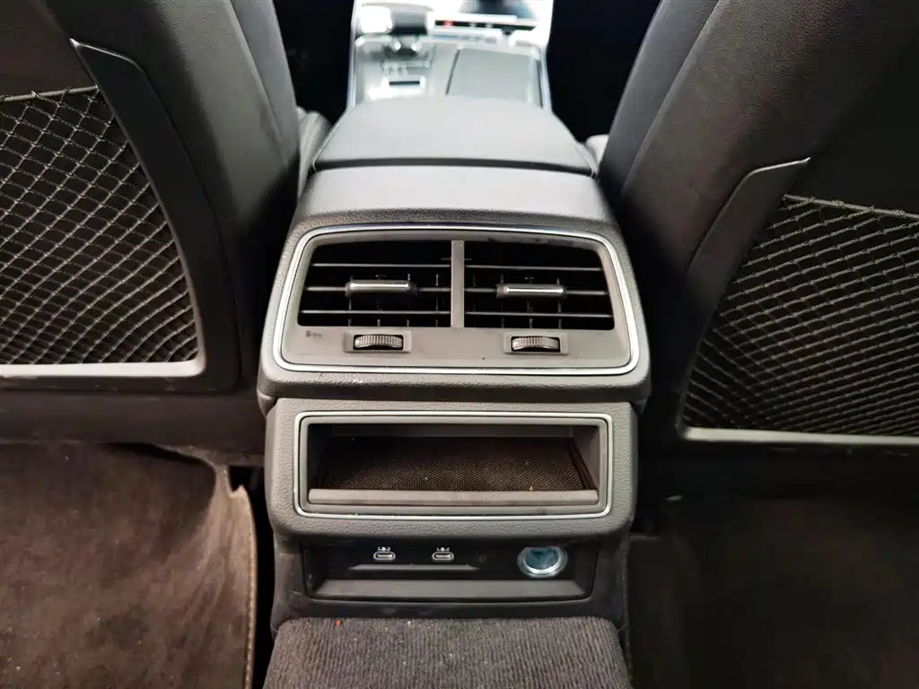 AUDI A6L 2023