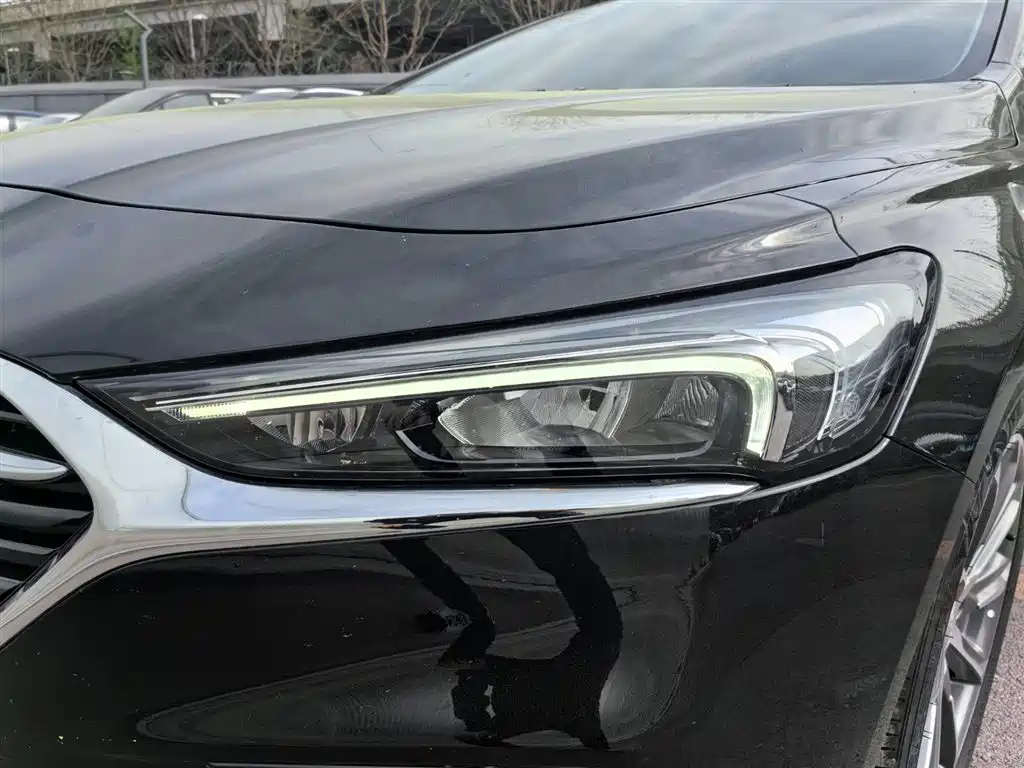 BUICK LACROSSE 2022