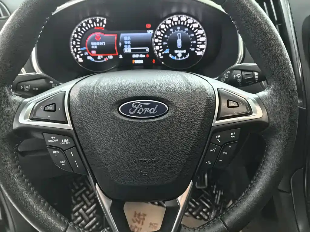 FORD EDGE 2020