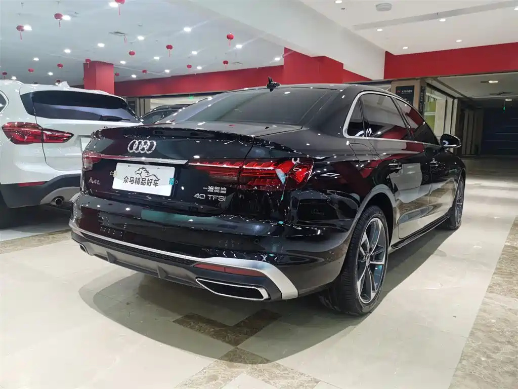 AUDI A4L 2022