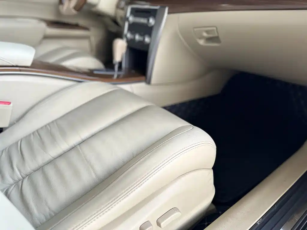 NISSAN TEANA 2013
