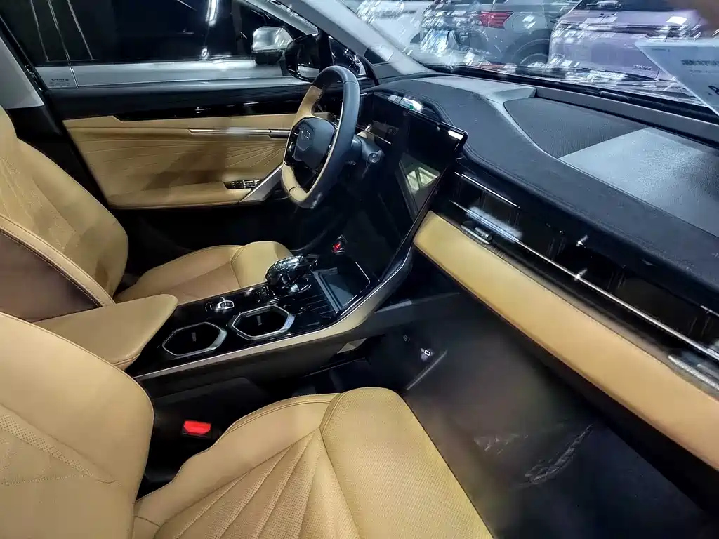 GEELY AUTO BOYUE L 2023