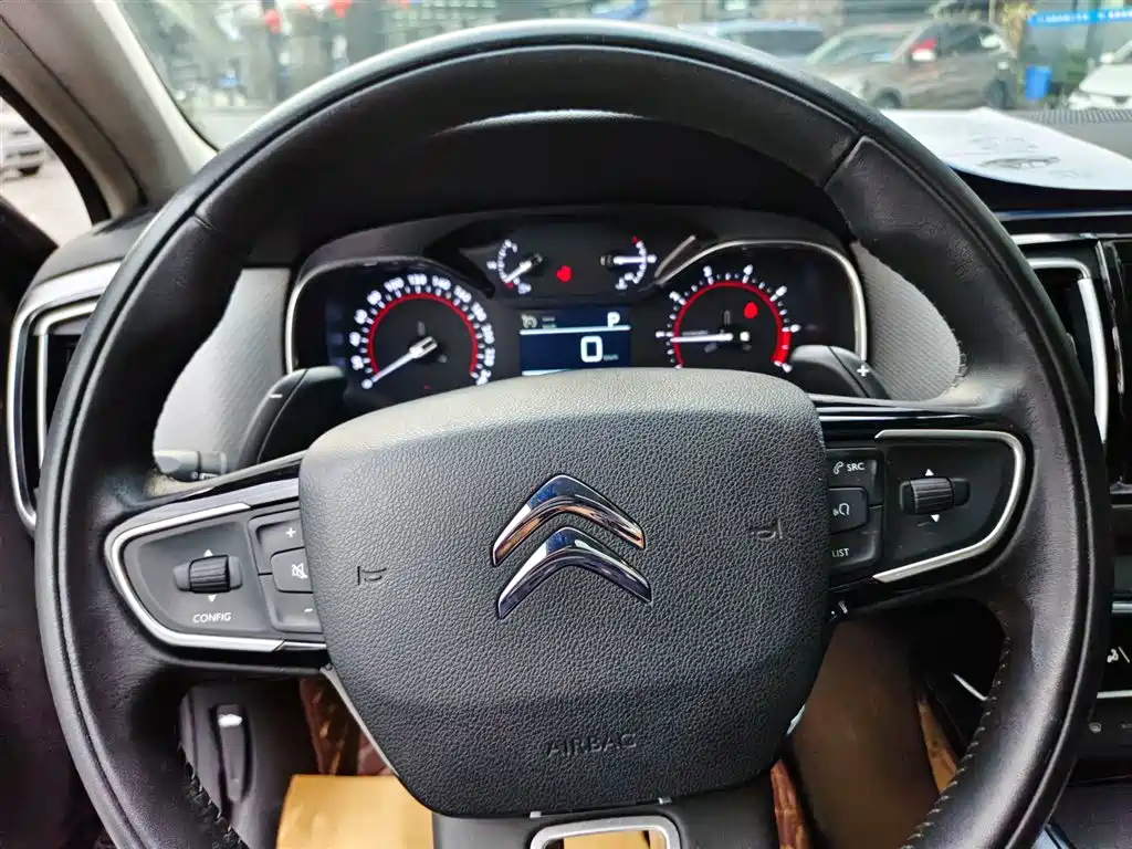 CITROEN C6 2021
