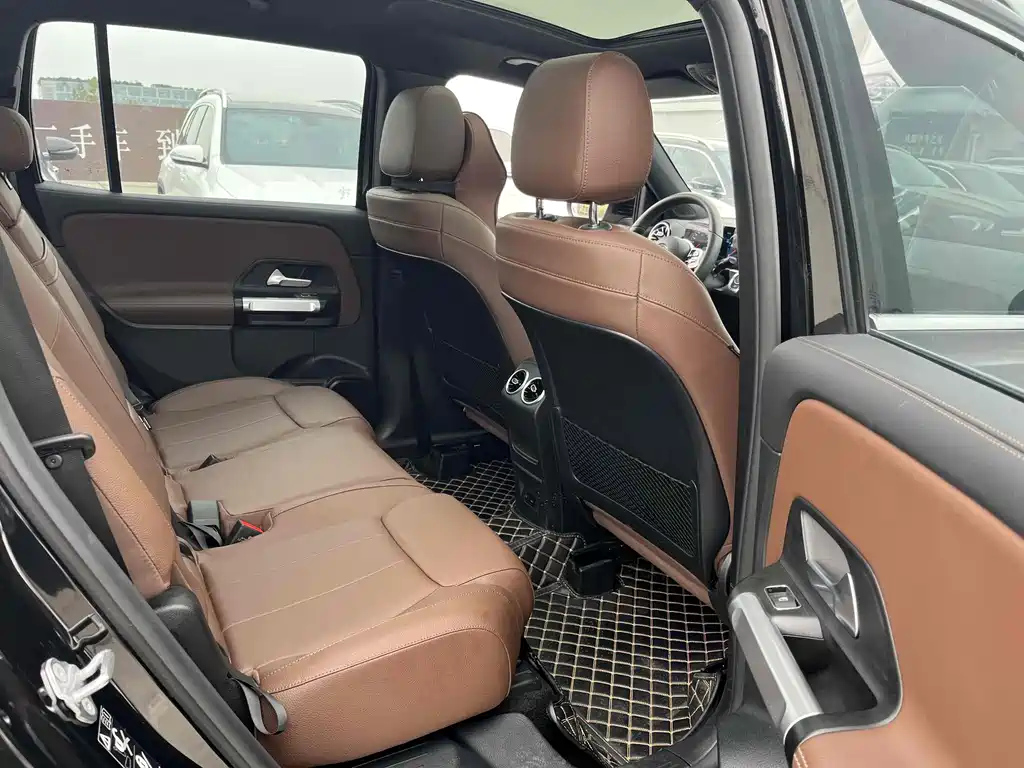 MERCEDES BENZ GLB 2022