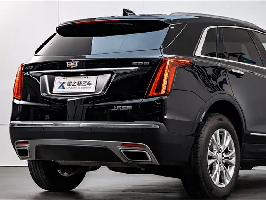 CADILLAC XT5 2023