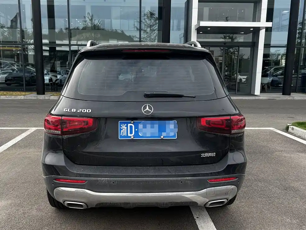 MERCEDES BENZ GLB 2021