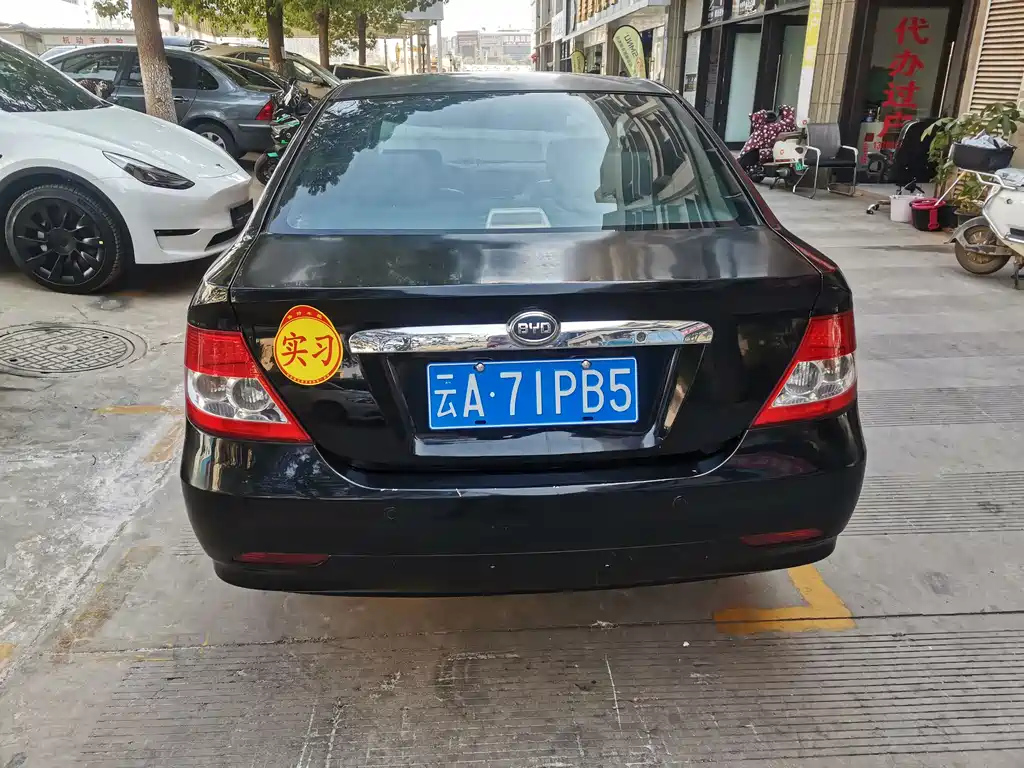 BYD F3 2010