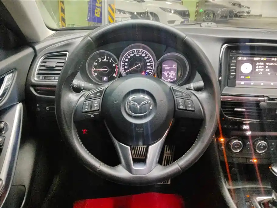 MAZDA ATENZA 2015