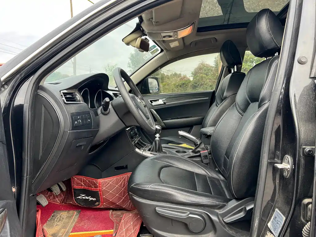 ZOTYE T600 2015