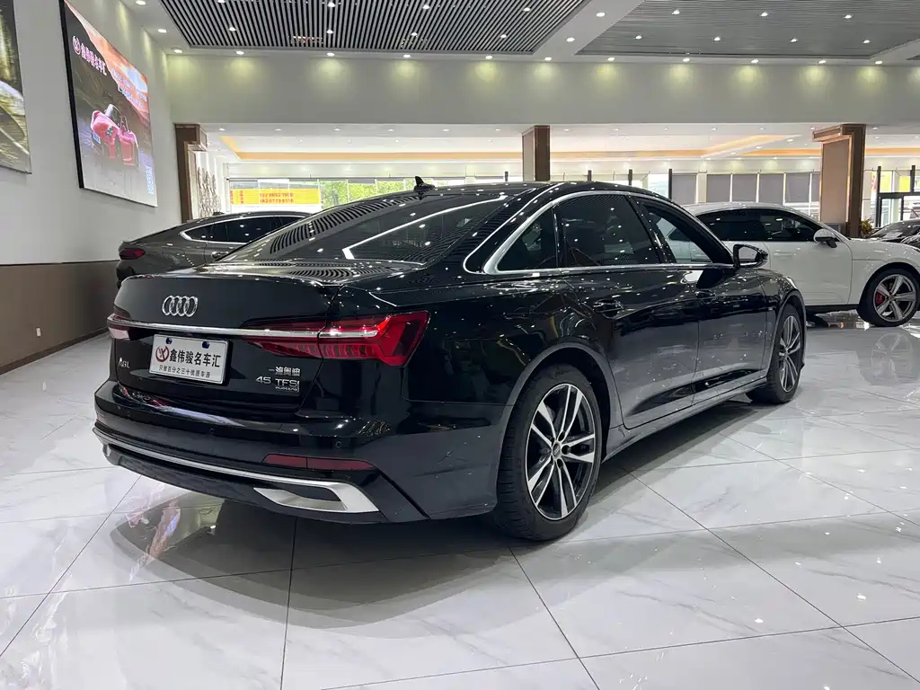 AUDI A6L 2023