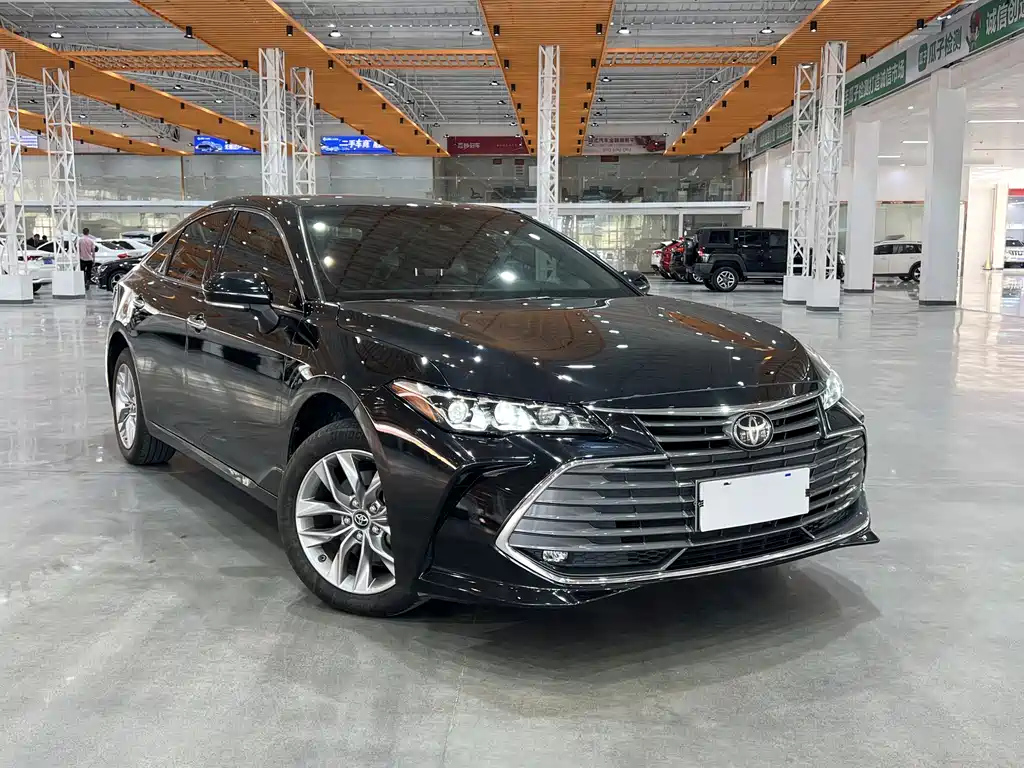 TOYOTA AVALON 2021