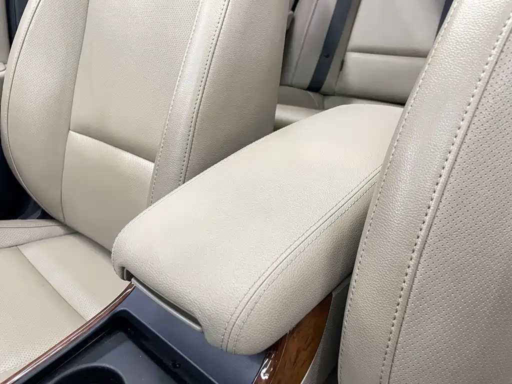 HYUNDAI MISTRA 2014