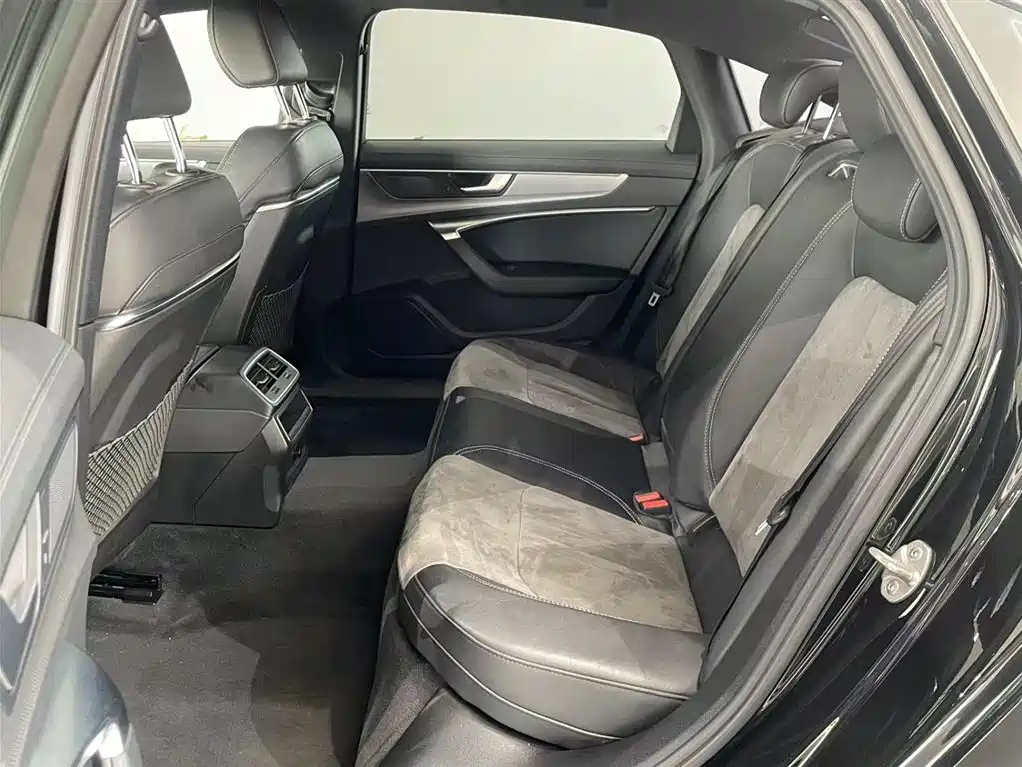 AUDI A6L 2021