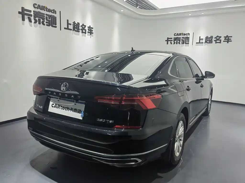 VOLKSWAGEN PASSAT 2020