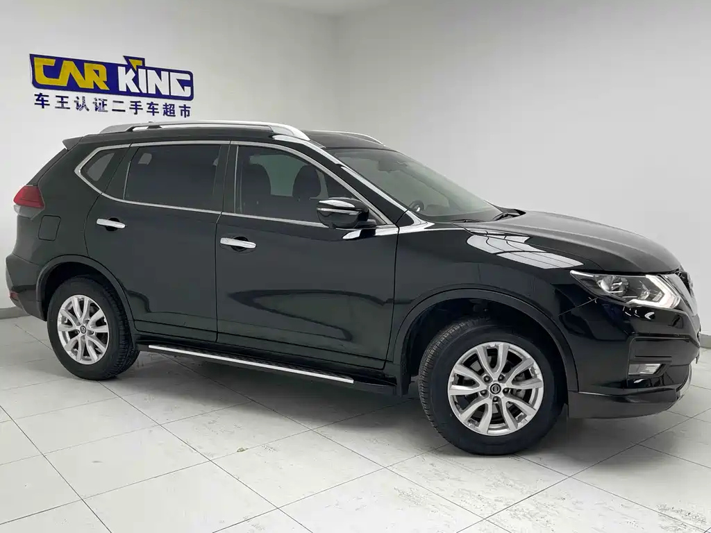 NISSAN X-TRAIL 2020