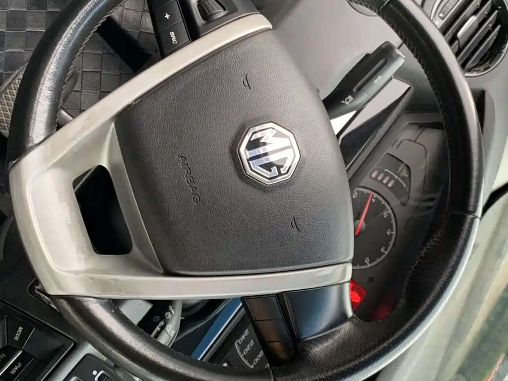 MG MG6 2011