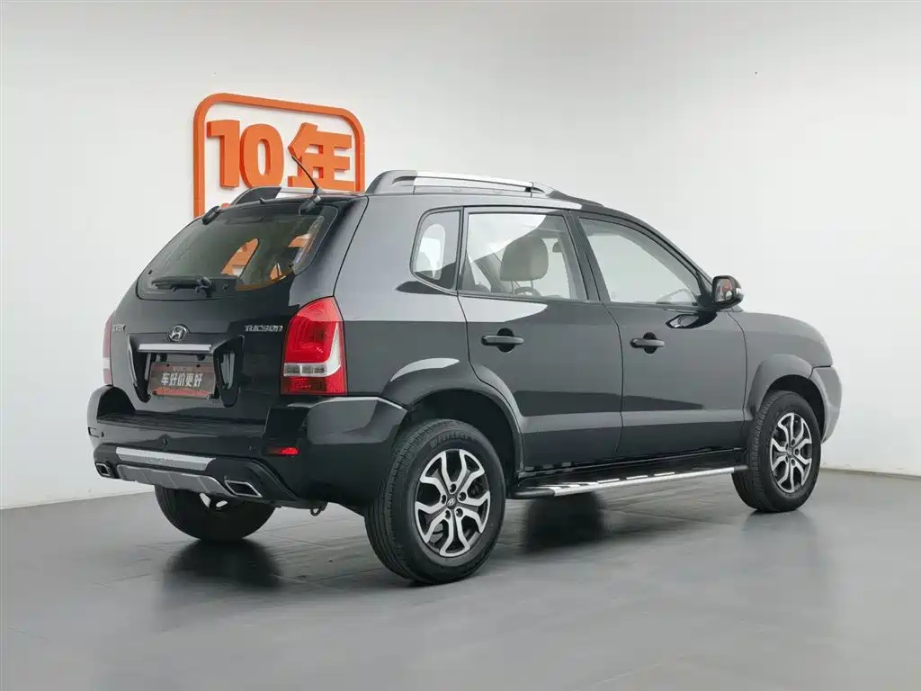 HYUNDAI TUCSON 2014