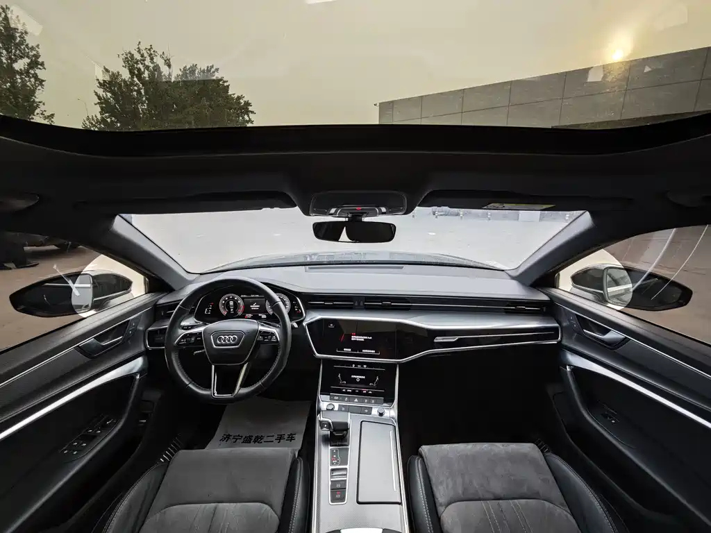 AUDI A6L 2020