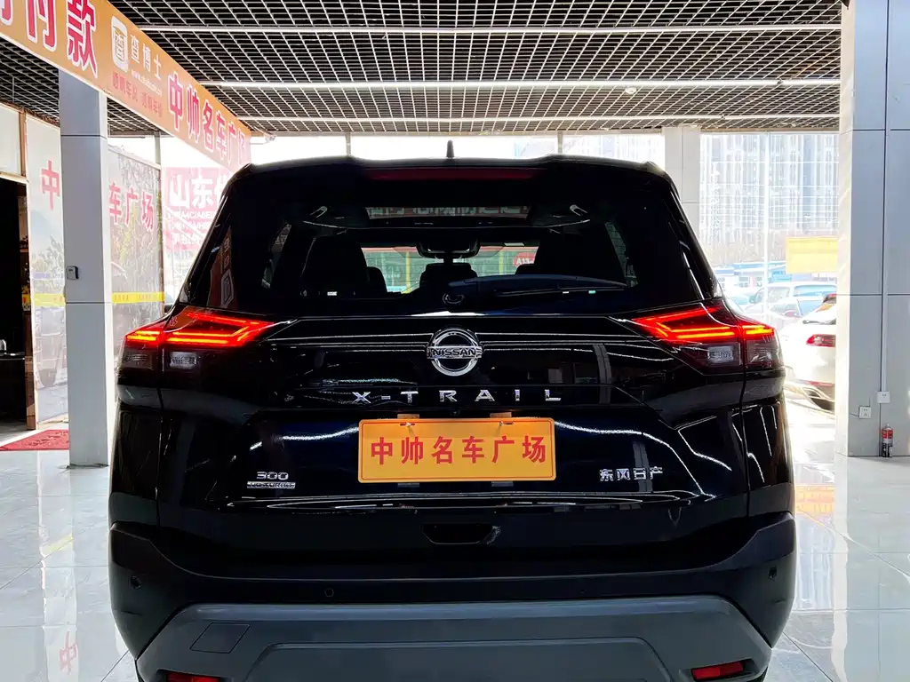 NISSAN X-TRAIL 2022