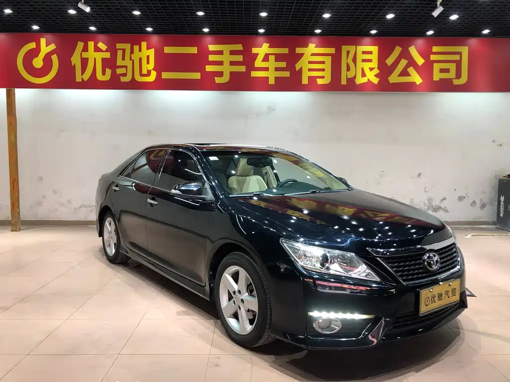 TOYOTA CAMRY 2013