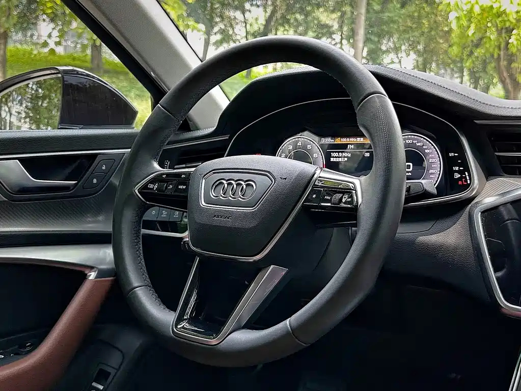 AUDI A6L 2021