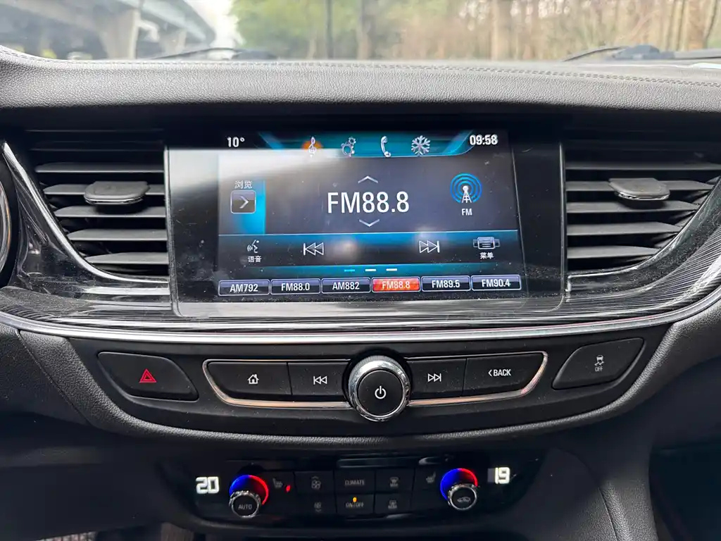 BUICK REGAL 2019