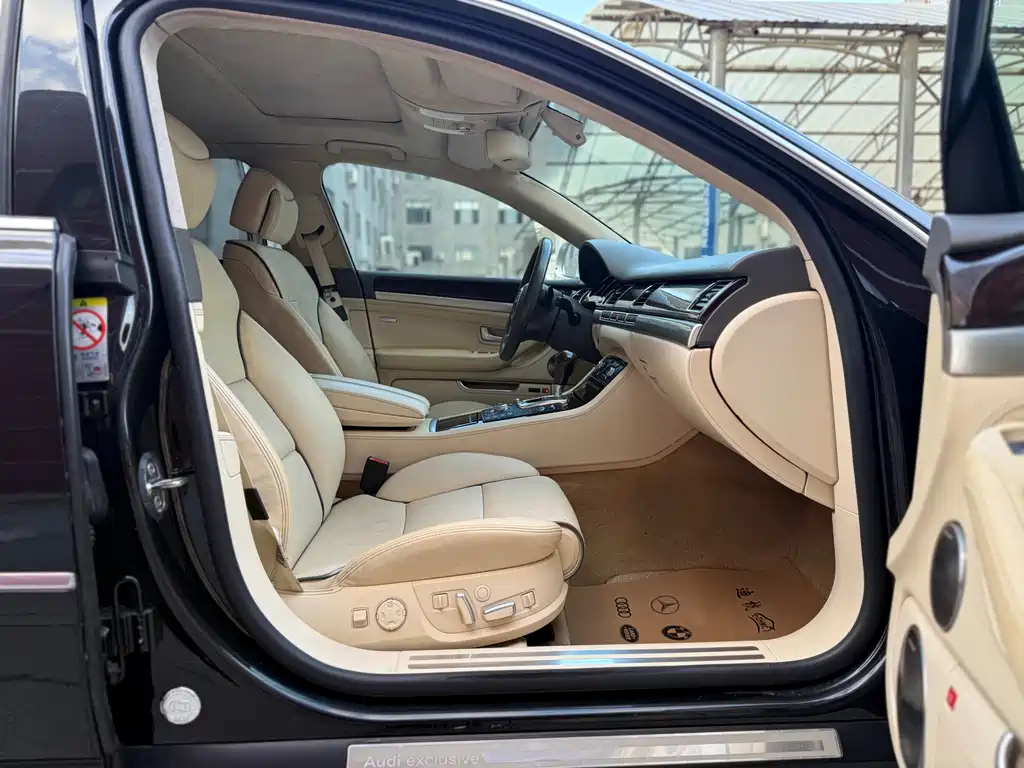 AUDI A8 2010