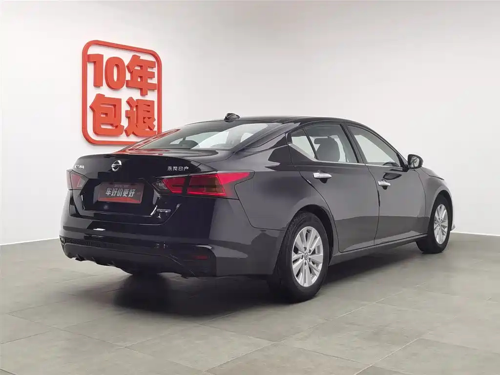NISSAN TEANA 2020