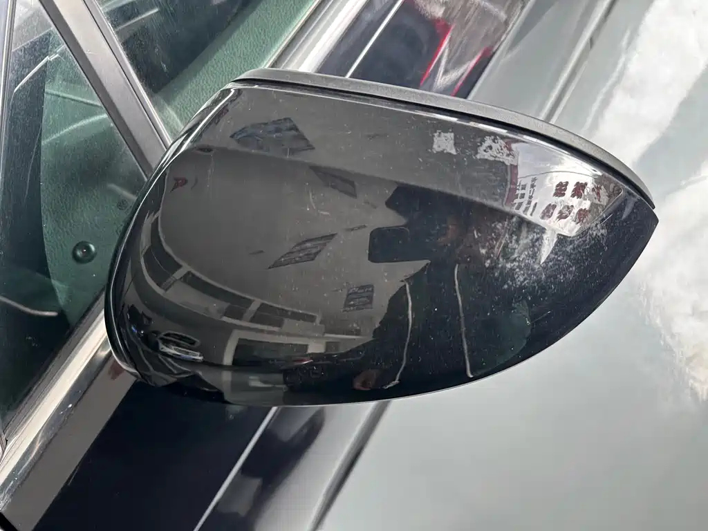 VOLKSWAGEN MAGOTAN 2020
