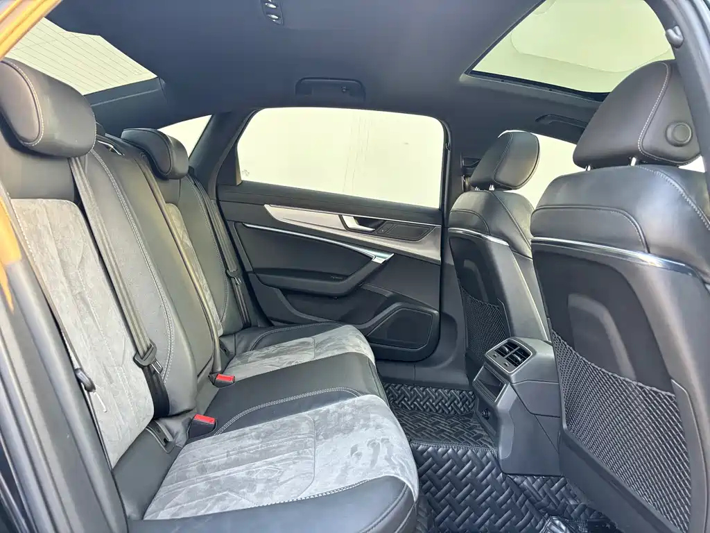 AUDI A6L 2022