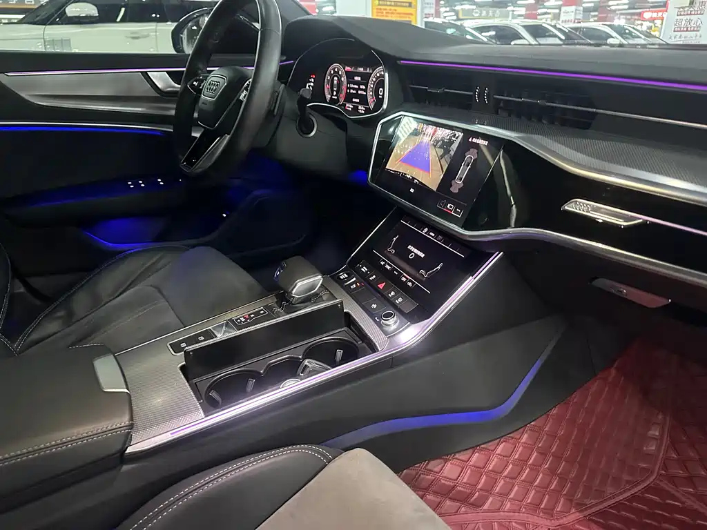 AUDI A6L 2021
