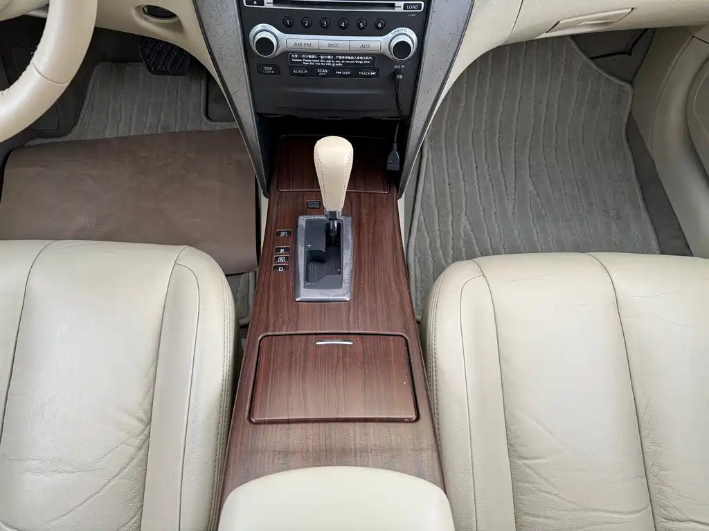 NISSAN TEANA 2009