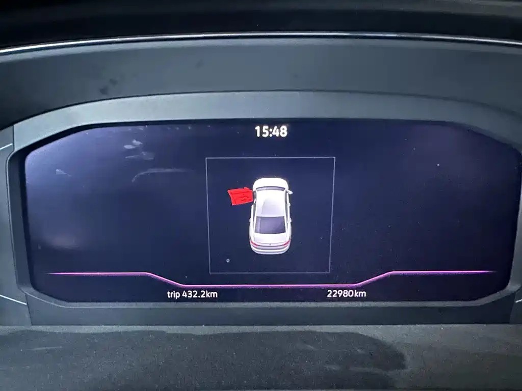VOLKSWAGEN PASSAT 2022