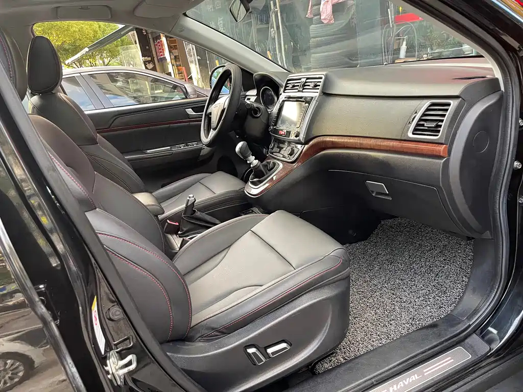 HAVAL H6 2015