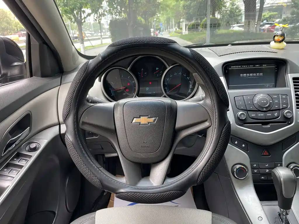 CHEVROLET CRUZE 2013
