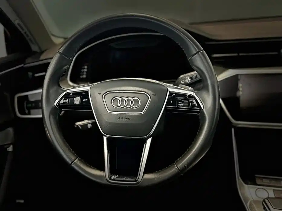 AUDI A6L 2021