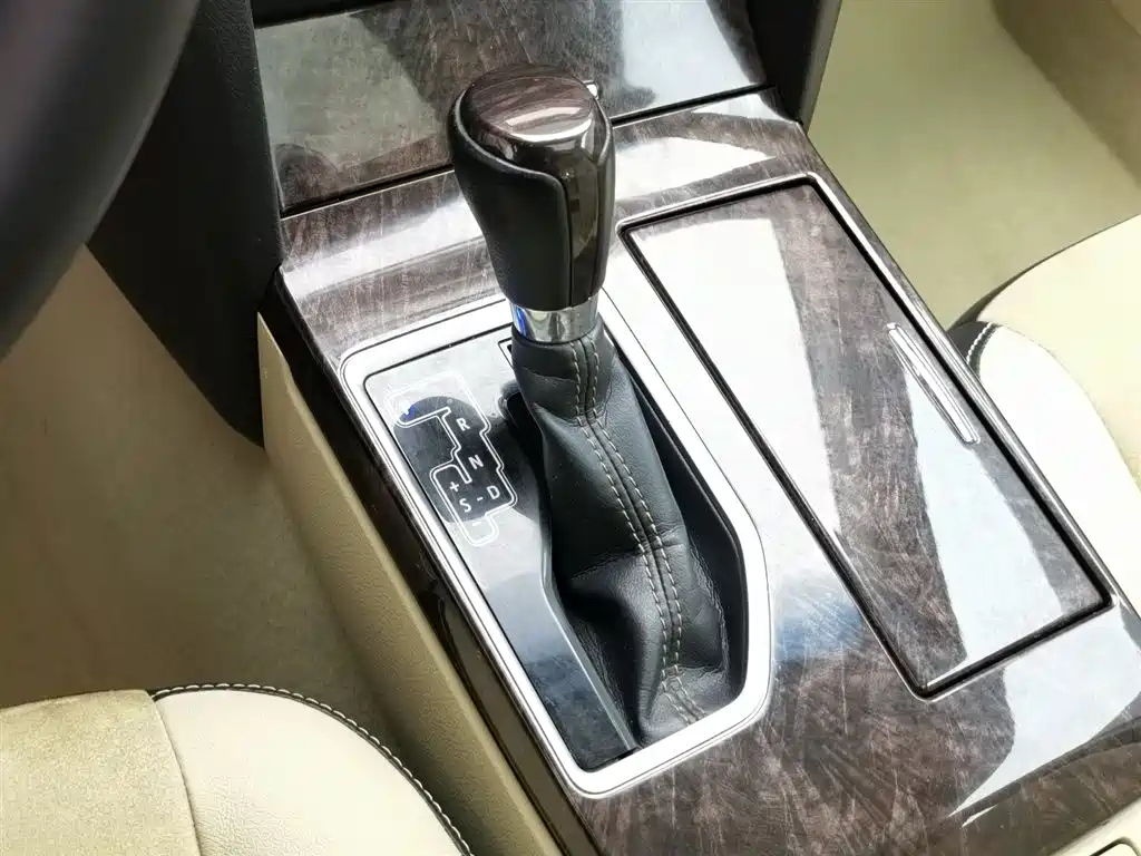TOYOTA CAMRY 2017