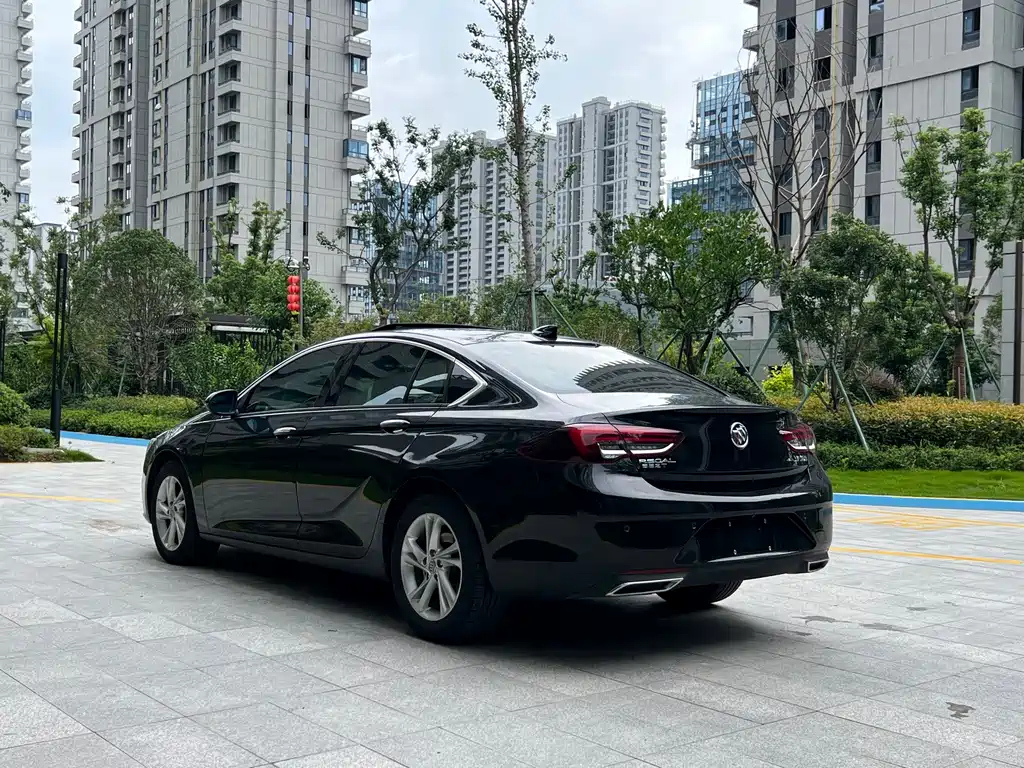 BUICK REGAL 2021
