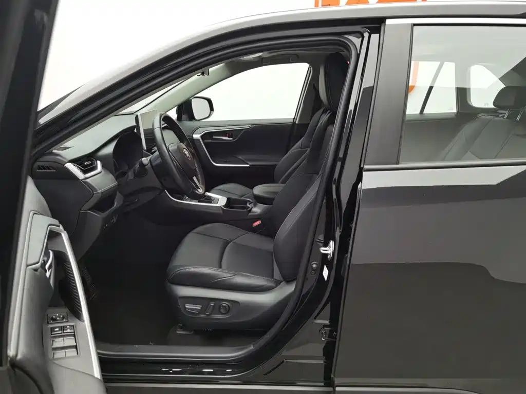 TOYOTA WILDLANDER 2022