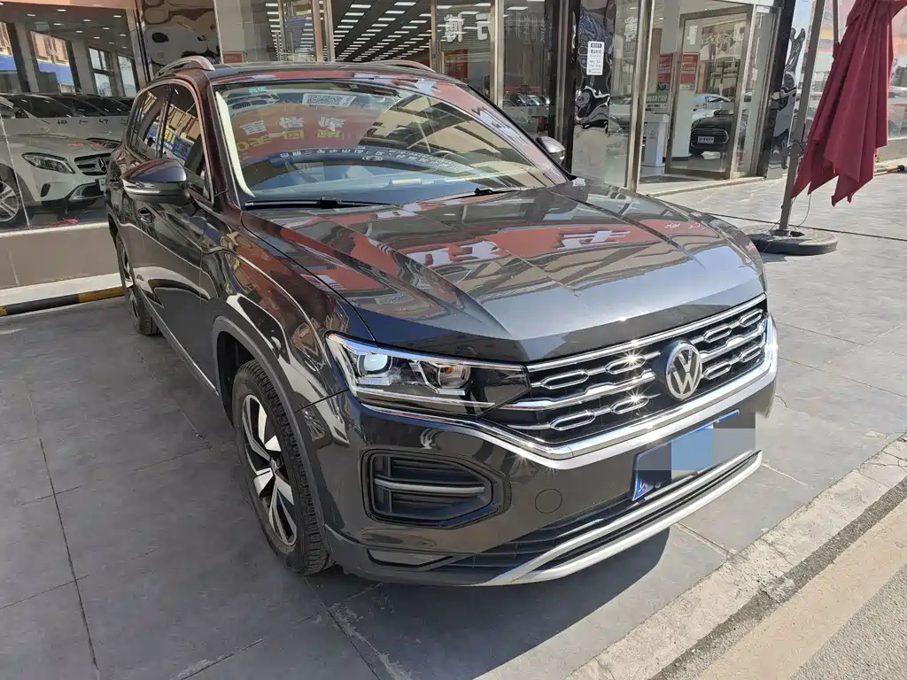 VOLKSWAGEN TAYRON 2020
