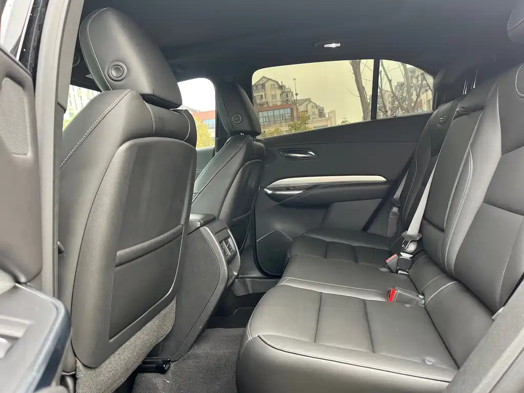 CADILLAC XT4 2019