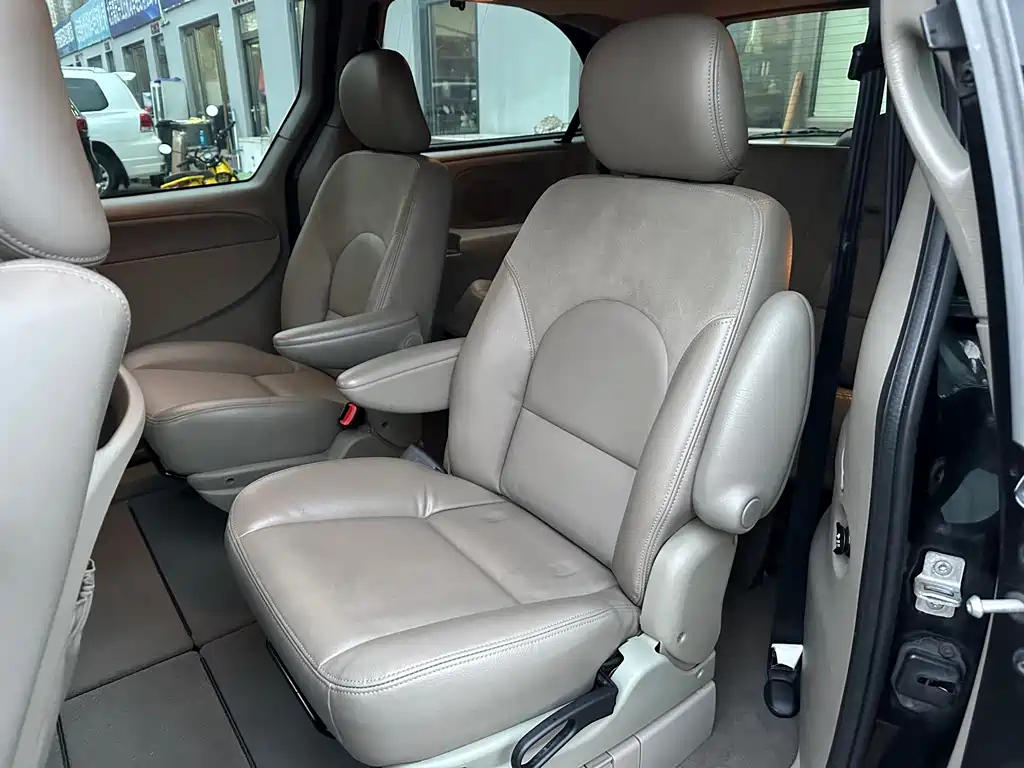 CHRYSLER OTHER 2012