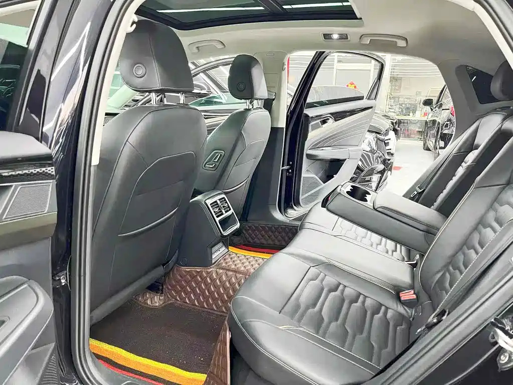 VOLKSWAGEN PASSAT 2021