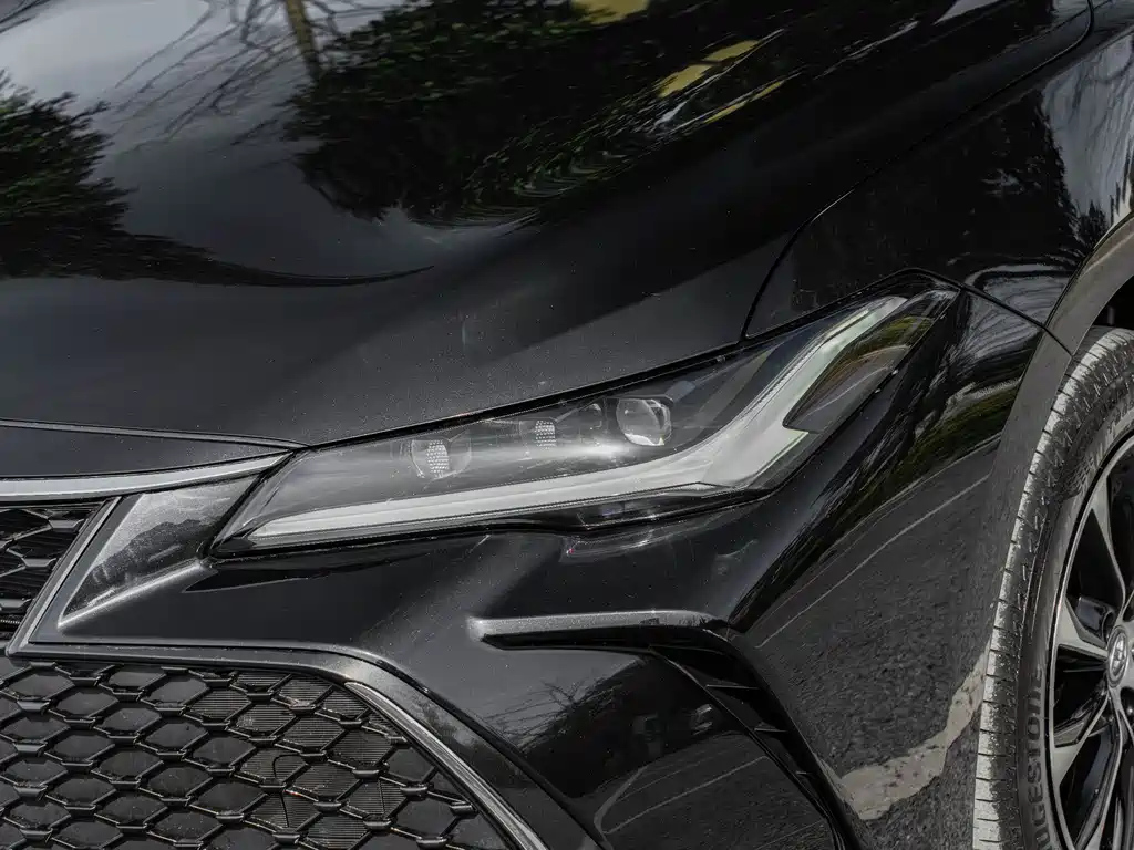 TOYOTA AVALON 2023