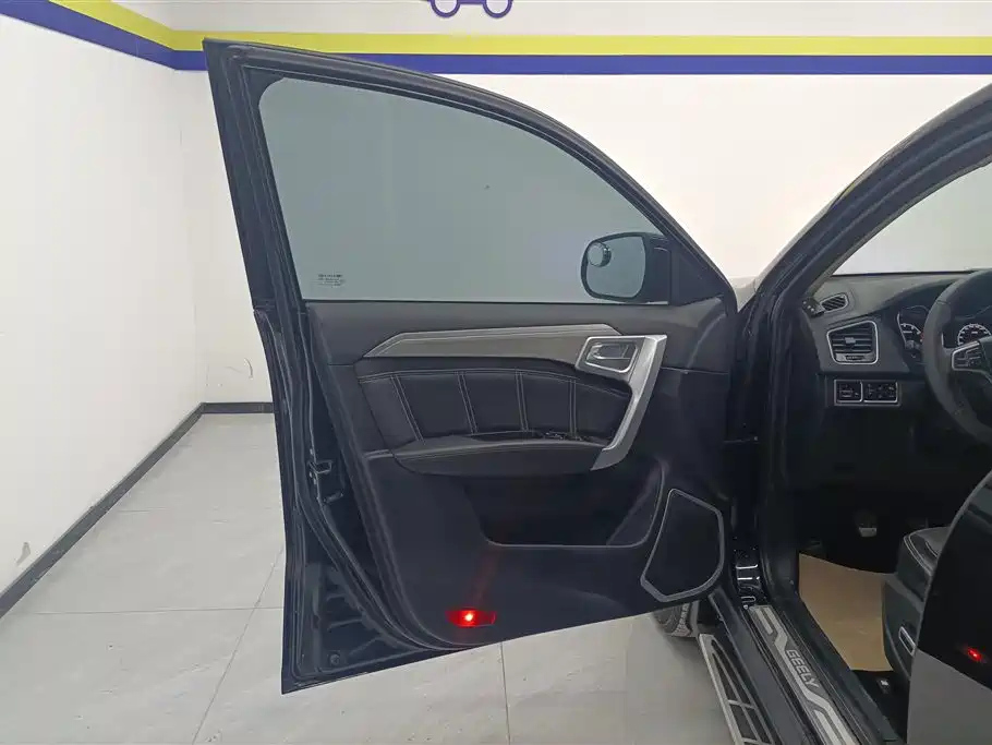 GEELY AUTO VISION X6 2017